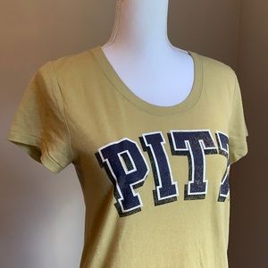 🆕 VS PINK PITT Panthers Alumni Graphic Tee